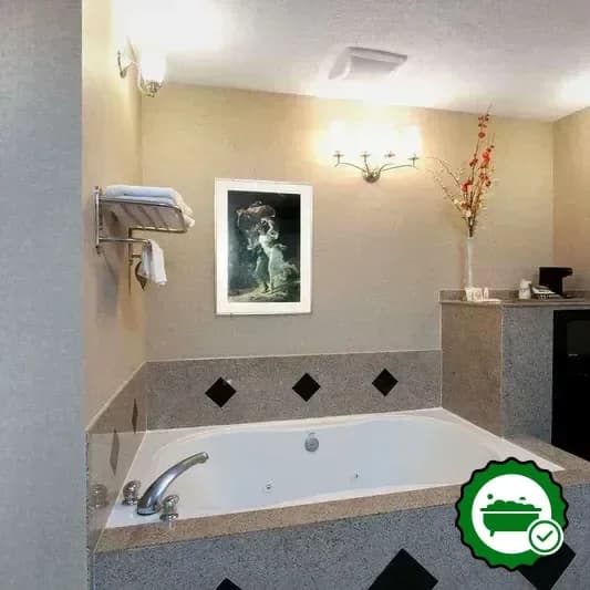 Jetted bathtub