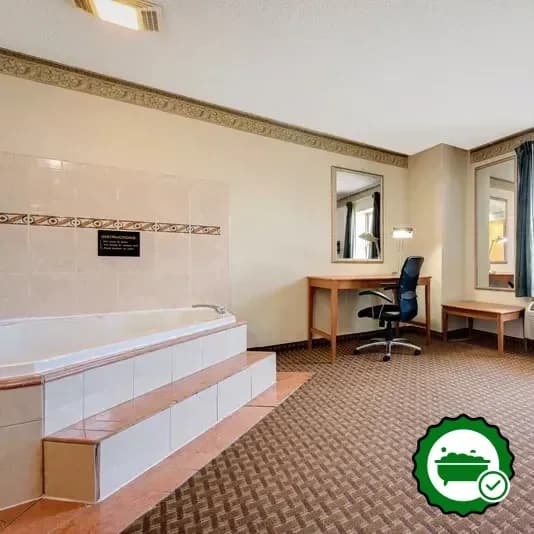 Jetted bathtub
