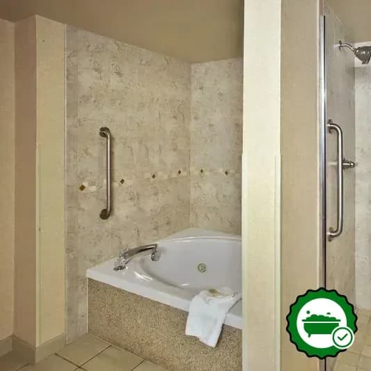 Holiday Inn & Suites Ann Arbor Univ. Michigan Area By IHG
