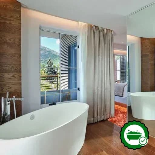 Colorado hot tub hotels