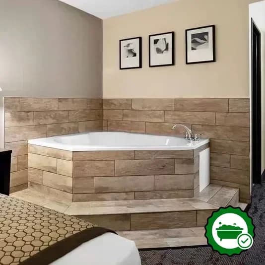 Jetted bathtub
