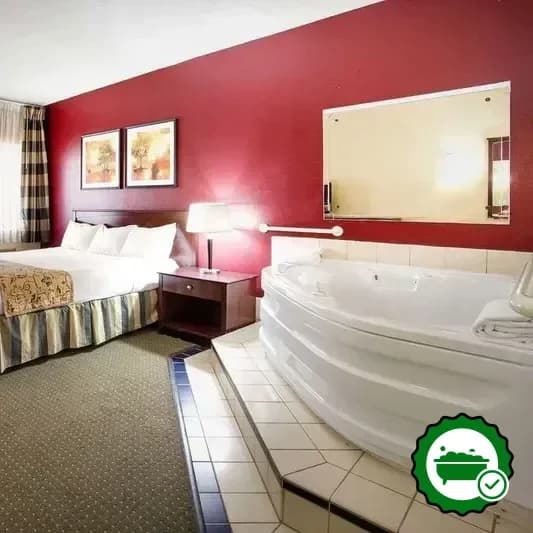 In-room jacuzzi at Ramada by Wyndham Bettendorf in Bettendorf