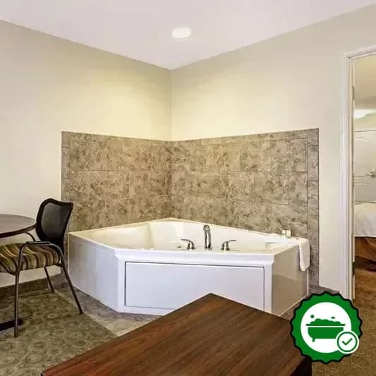 La Quinta Inn & Suites by Wyndham Bismarck