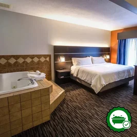 Hotels with jacuzzi in room in Brandon