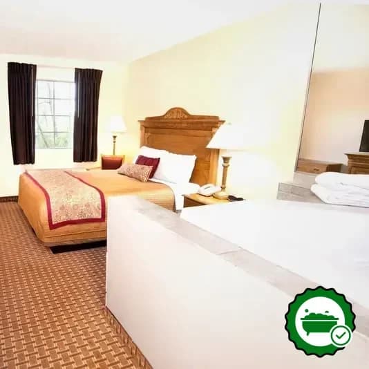 Jetted bathtub