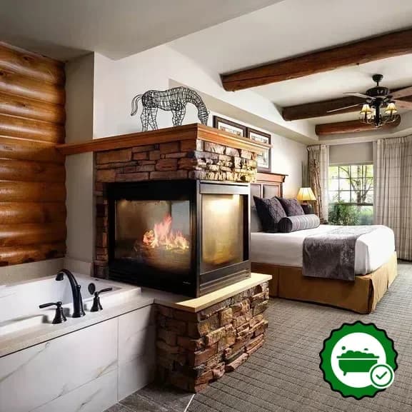 Jetted bathtub