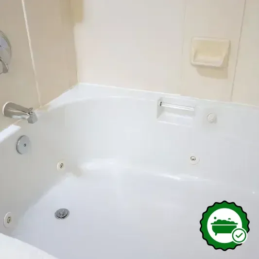 Jetted bathtub