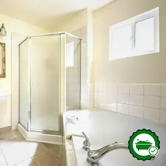 Jetted bathtub