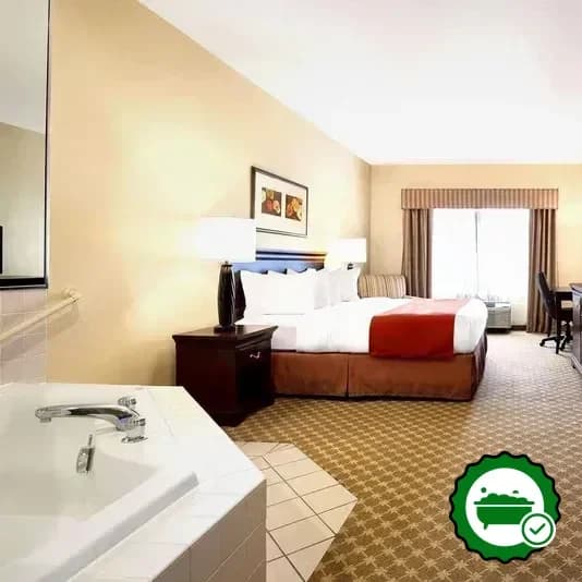 Jetted bathtub