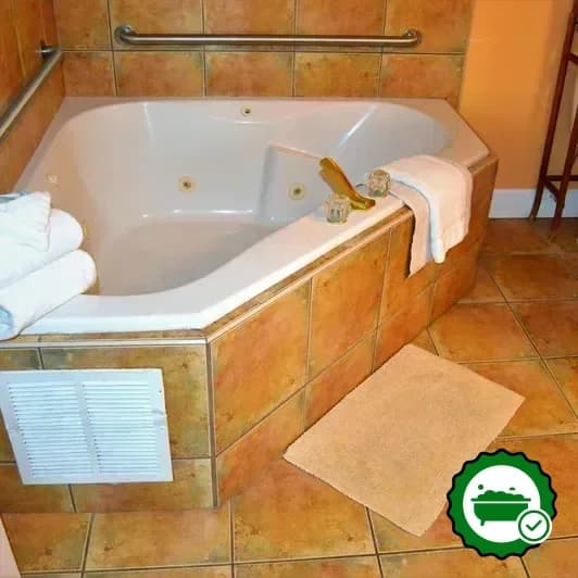 Jetted bathtub