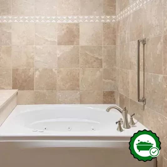 Hotels with jacuzzi in room in Ellenton