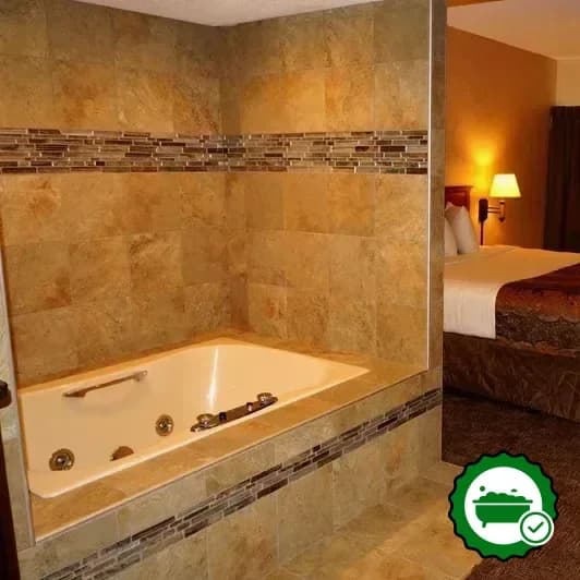 Biltmore Hotel & Suites
