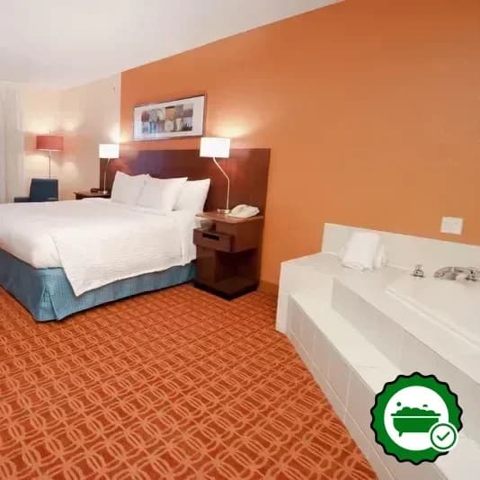 Jetted bathtub