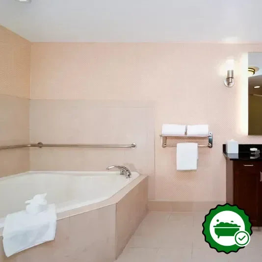Jetted bathtub