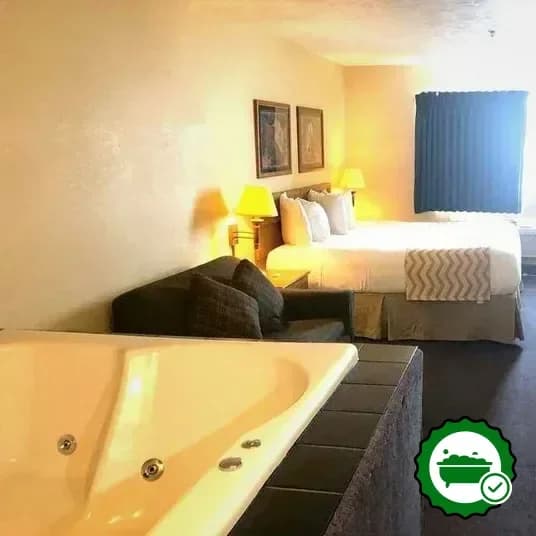 Travelodge by Wyndham Grand Island