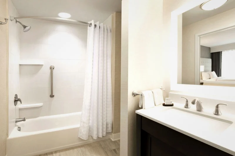Embassy Suites by Hilton Greenville Downtown Riverplace