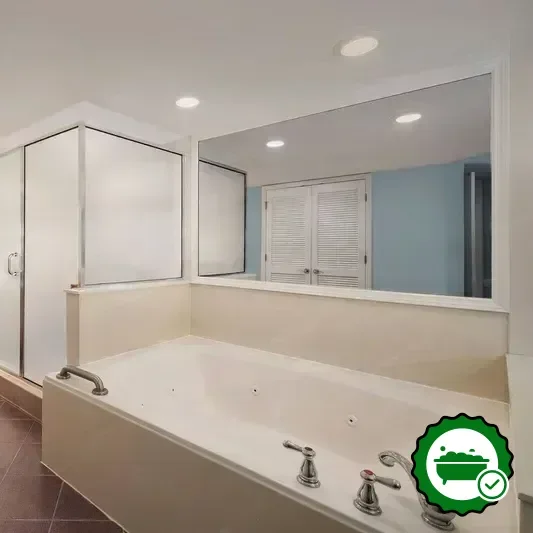 Jetted bathtub