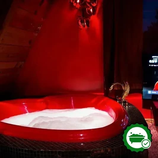 Jetted bathtub