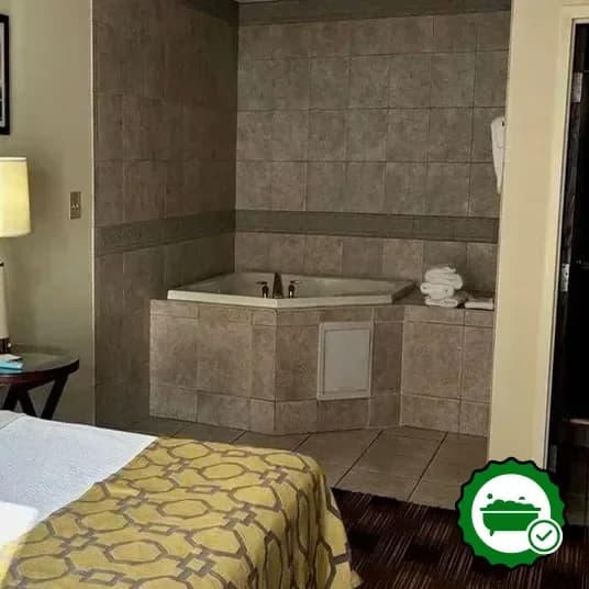 Jetted bathtub