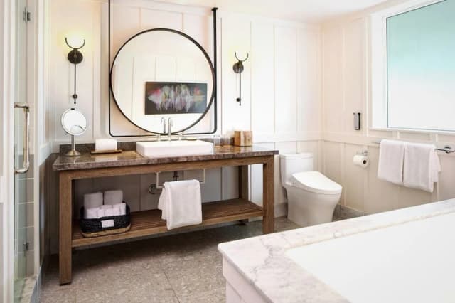 Private in-room hot tub