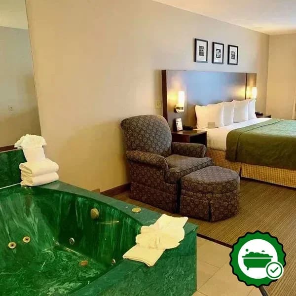 Country Inn & Suites by Radisson, Kenosha, WI