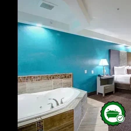Hotels with jacuzzi in room in Kingston