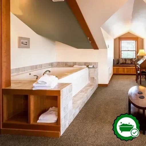 Jetted bathtub