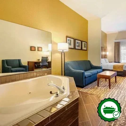 Jetted bathtub