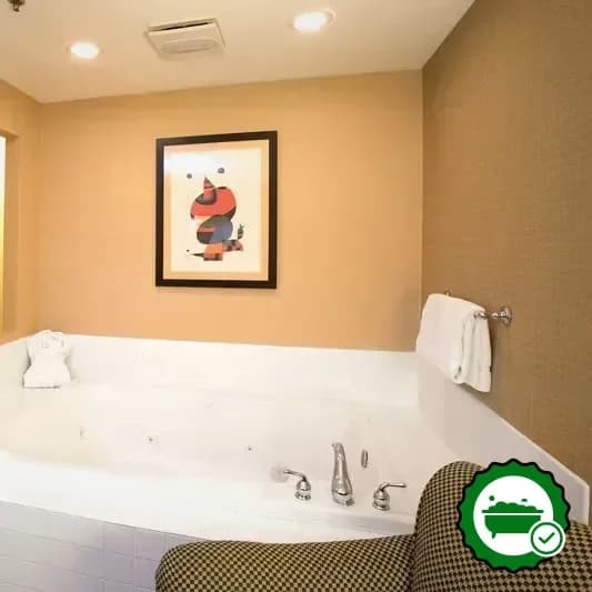 Jetted bathtub