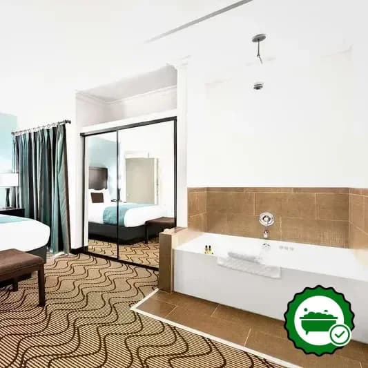 Jetted bathtub