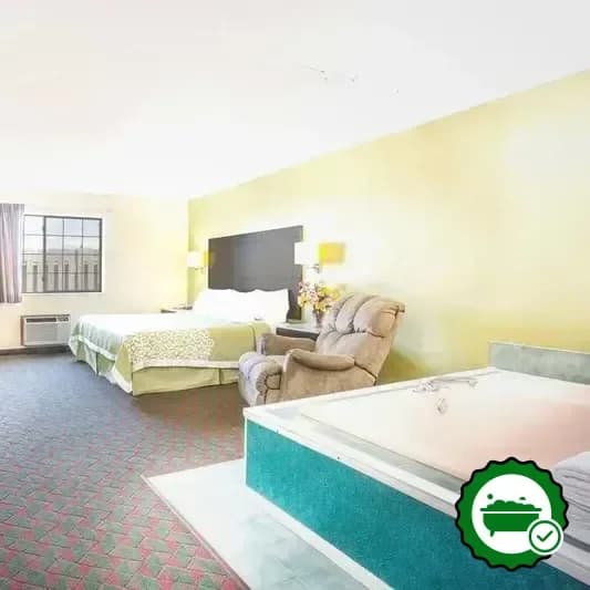 Jetted bathtub