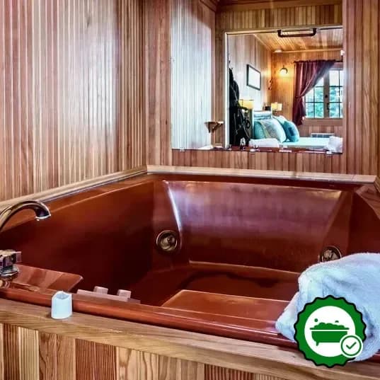Jetted bathtub