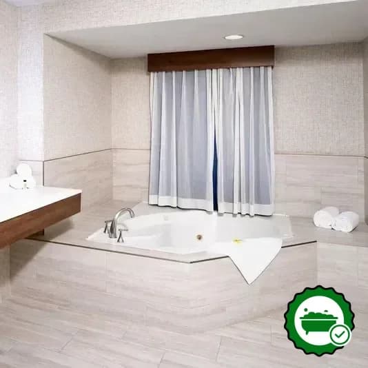 Jetted bathtub