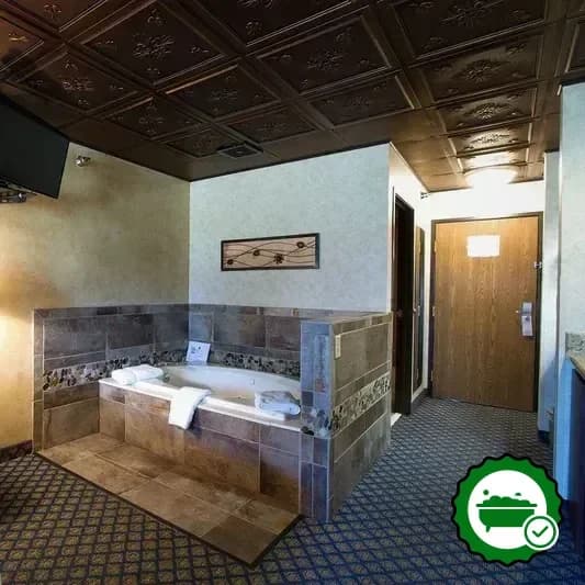 Jetted bathtub