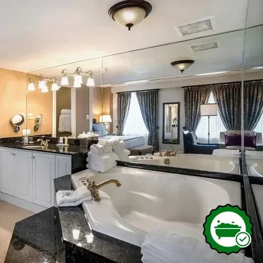 Hotels with jacuzzi in room in New Orleans