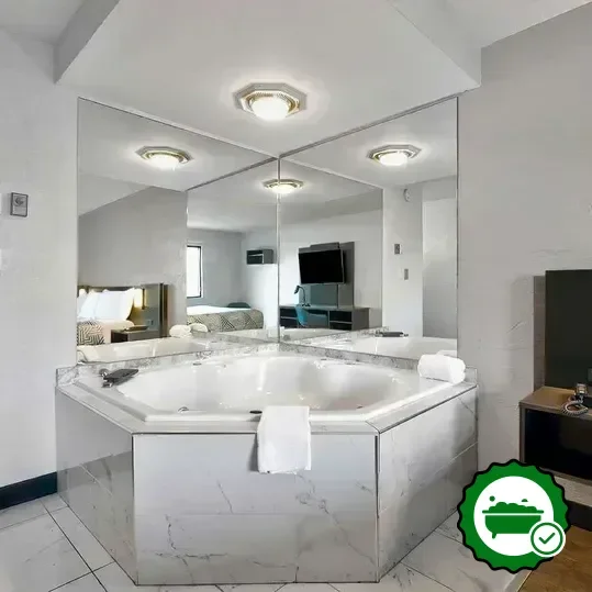 In-room jacuzzi at Motel 6 Oak Creek Wi in Oak Creek