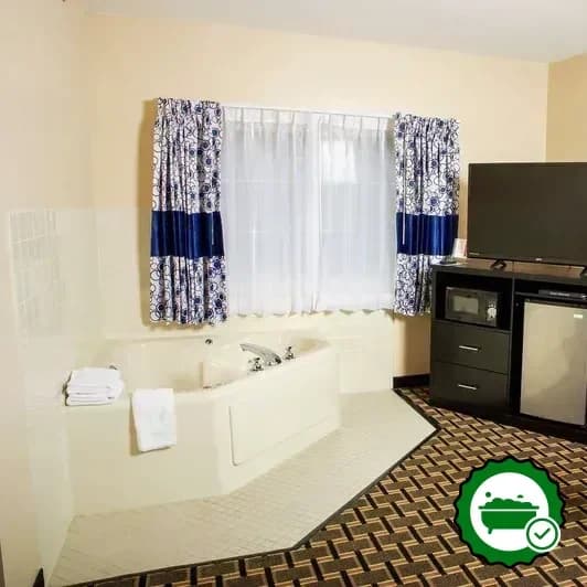 Hotels with jacuzzi in room in Orange City