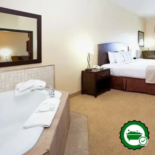 Hotels with jacuzzi in room in Parker