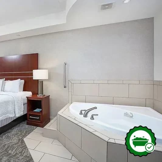 Jetted bathtub