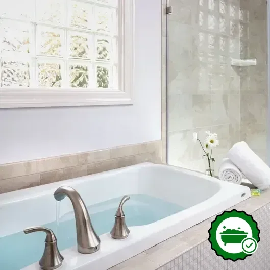 Jetted bathtub