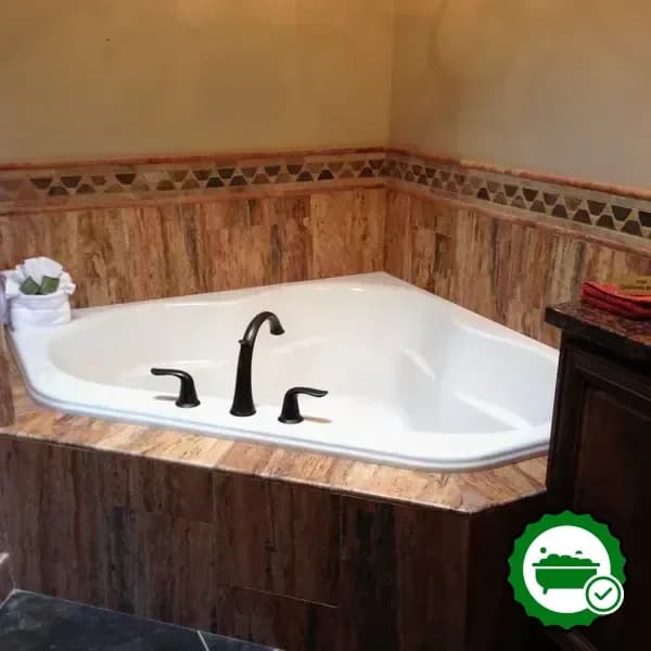 In-room jacuzzi at Casa Sedona Inn in Sedona