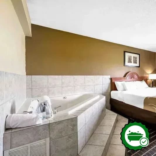 Quality Inn & Suites Sevierville - Pigeon Forge