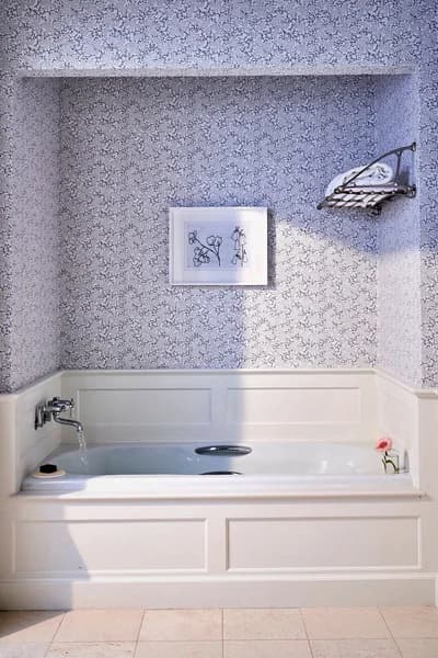 Hotels with jacuzzi in room in Washington