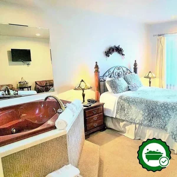 Breakers Boutique Inn
