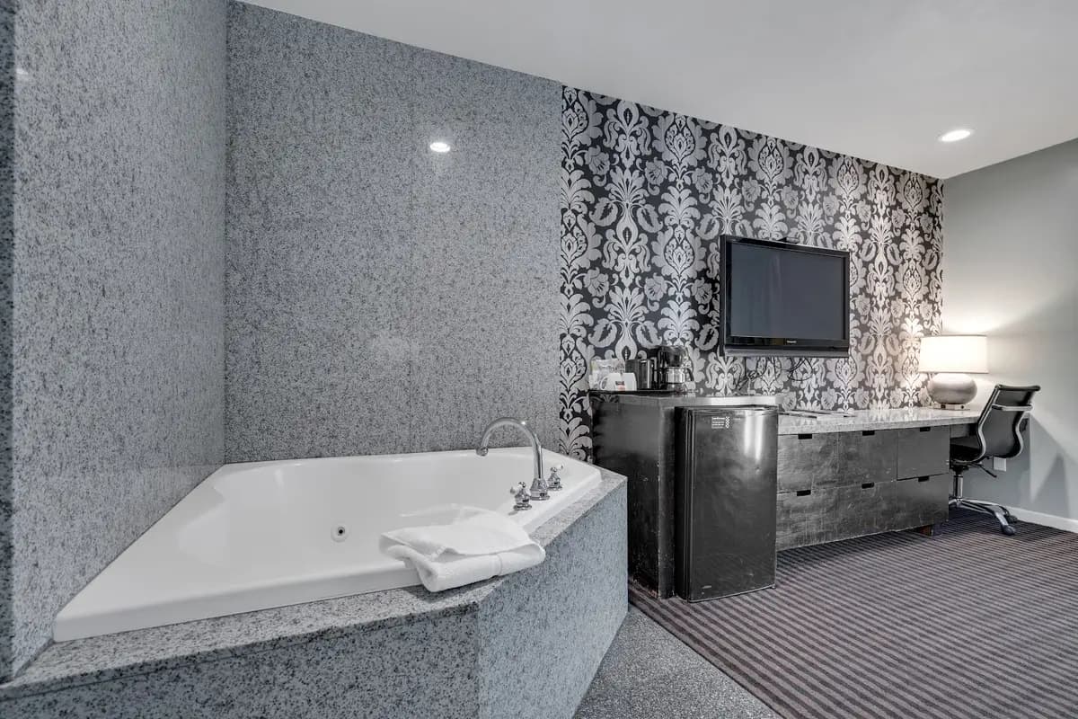 3 Peaks Resort & Beach Club