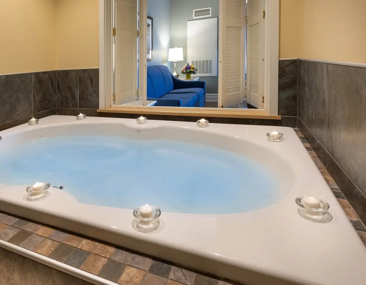 In-room hot tub at Watkins Glen Harbor Hotel in Watkins Glen, NY