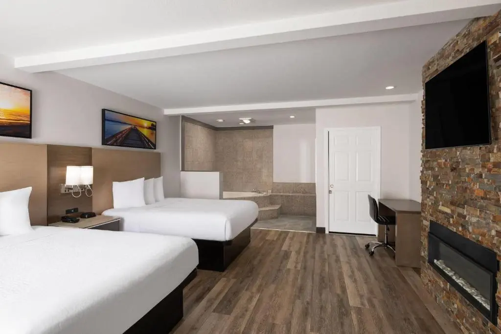 Days Inn by Wyndham Monterey Downtown